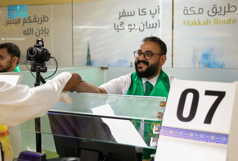 Pakistan's first Makkah Route Initiative flights depart Karachi for Madinah